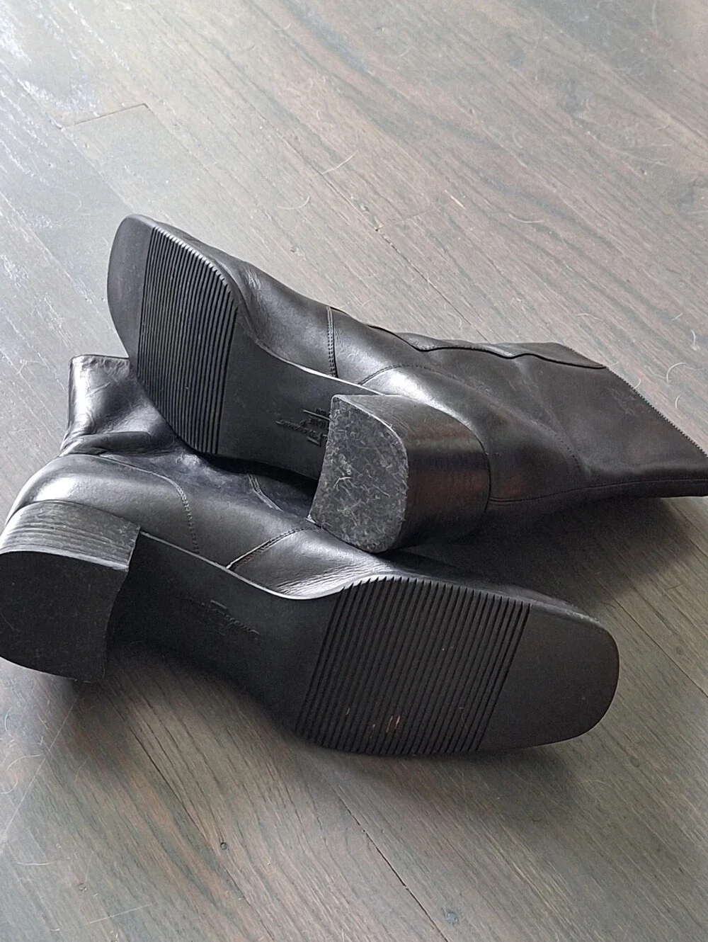 Salvatore Ferragamo Stacked Mid Heel Black Leather Booties Size 8.5 B
